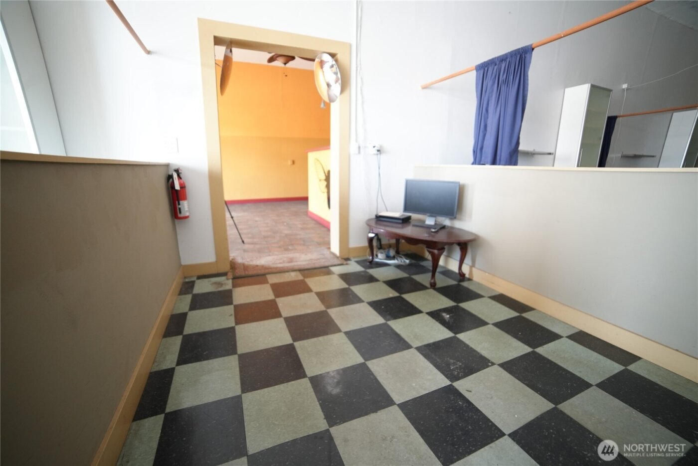 10311 Aurora Avenue N, Seattle, WA 98133