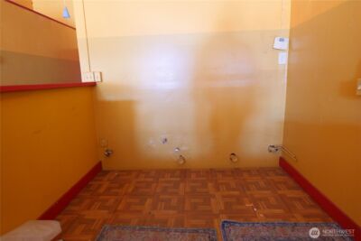 10311 Aurora Avenue N, Seattle, WA 98133 - Photo 13