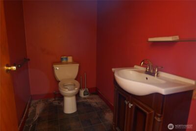 10311 Aurora Avenue N, Seattle, WA 98133 - Photo 14