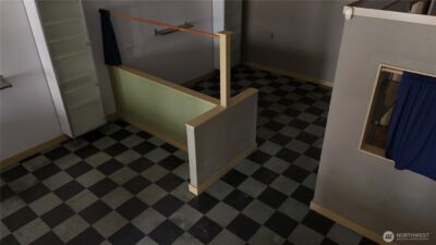 10311 Aurora Avenue N, Seattle, WA 98133 - Photo 9