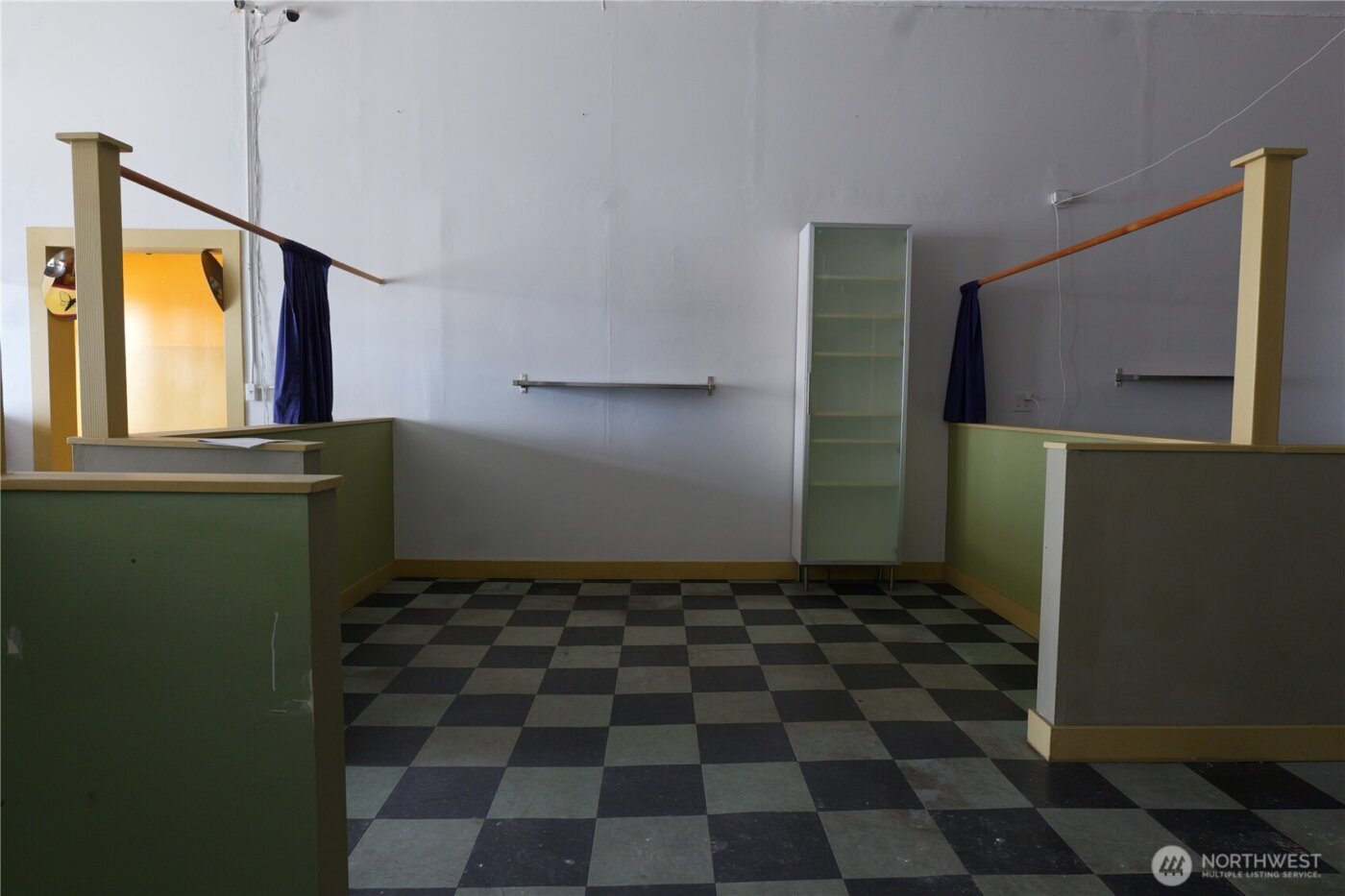 10311 Aurora Avenue N, Seattle, WA 98133