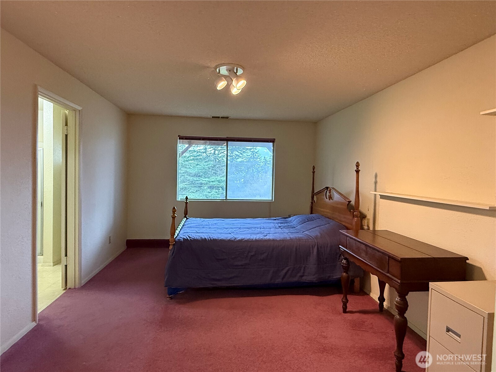 1256 Mount Baker Avenue , Camano Island, WA 98282