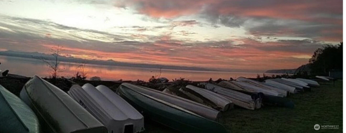 1256 Mount Baker Avenue , Camano Island, WA 98282