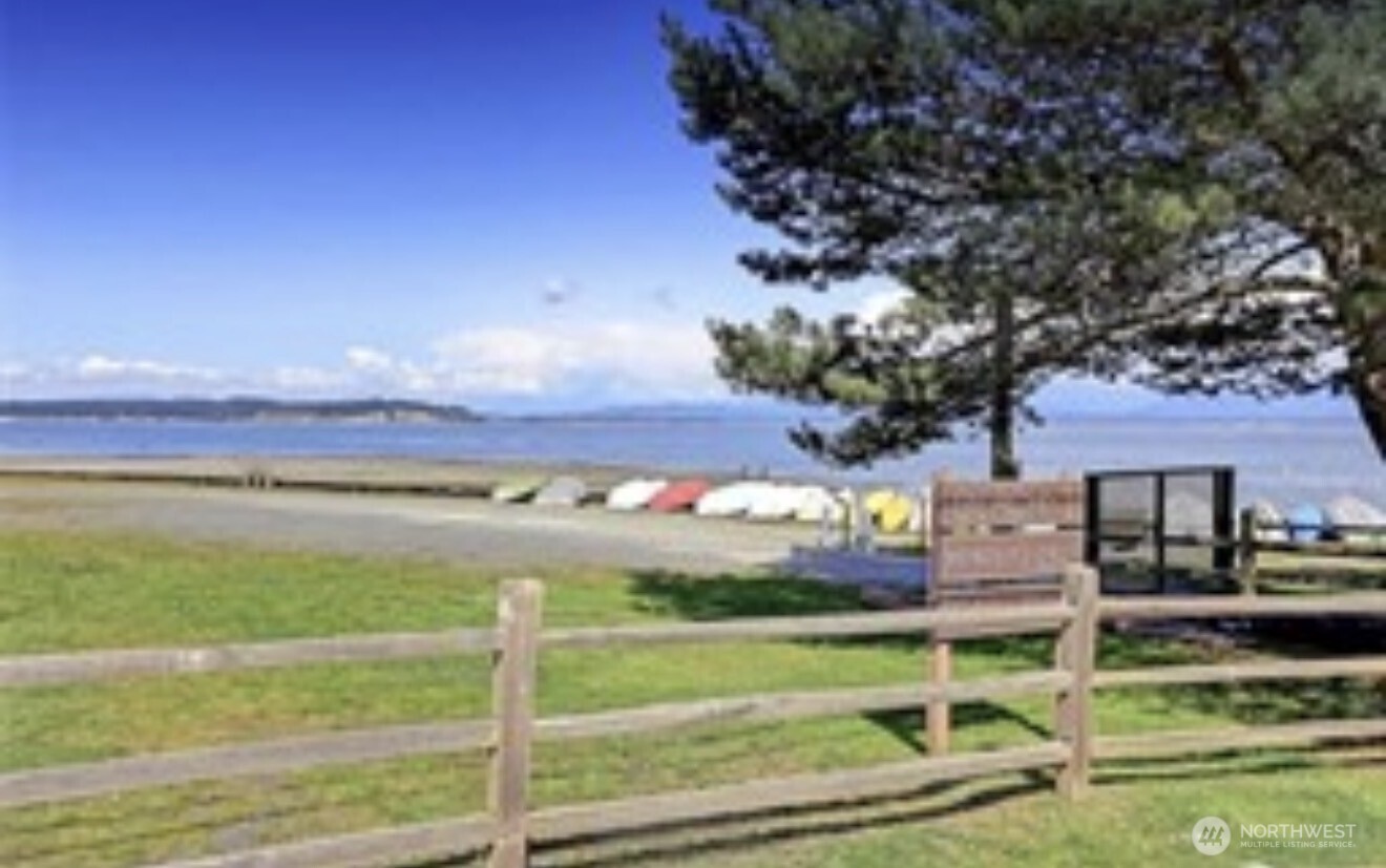 1256 Mount Baker Avenue , Camano Island, WA 98282