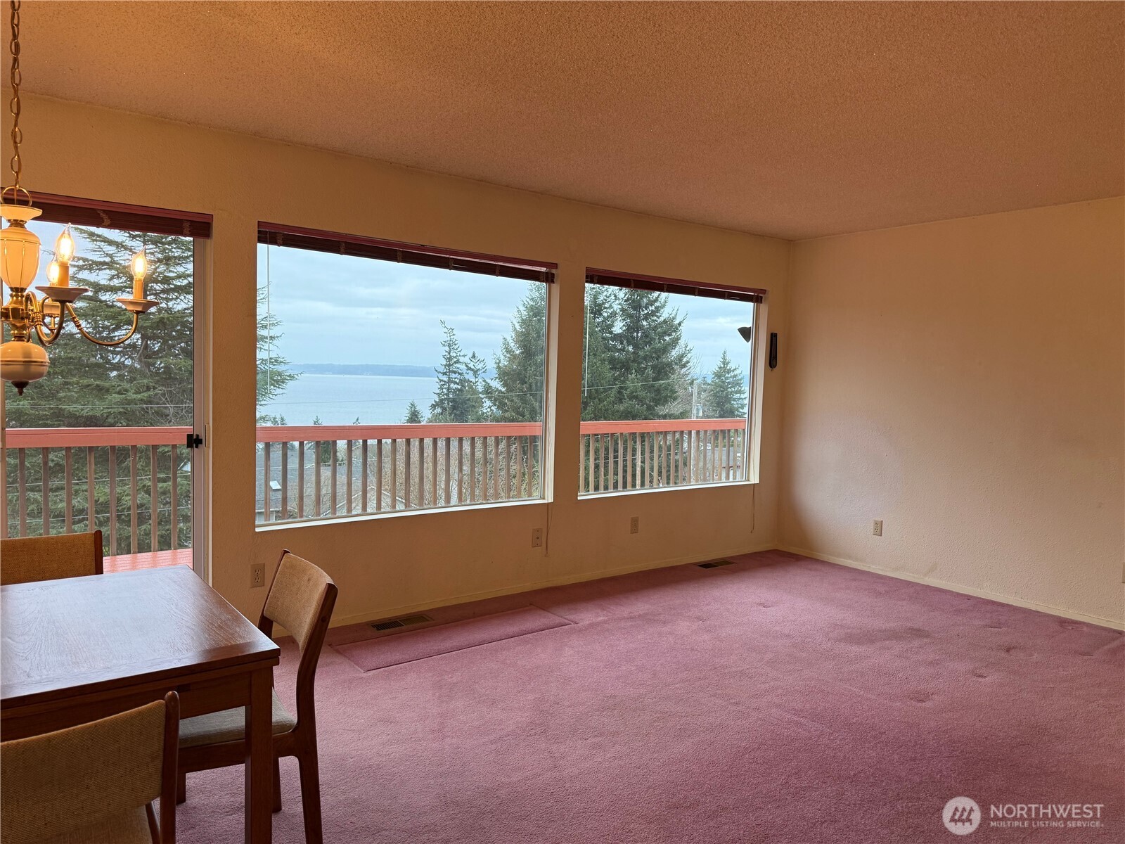 1256 Mount Baker Avenue , Camano Island, WA 98282