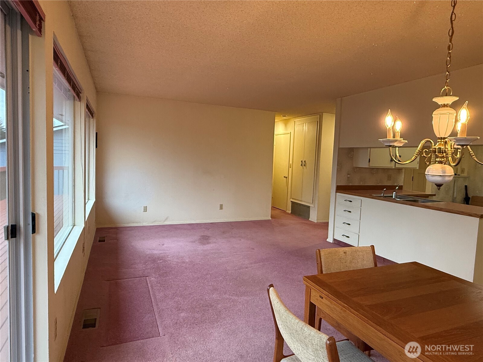 1256 Mount Baker Avenue , Camano Island, WA 98282