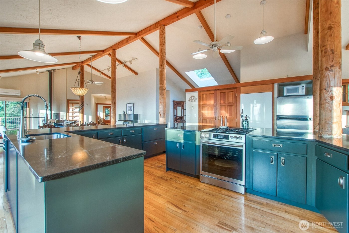 406 Parker Reef Road , Orcas Island, WA 98245
