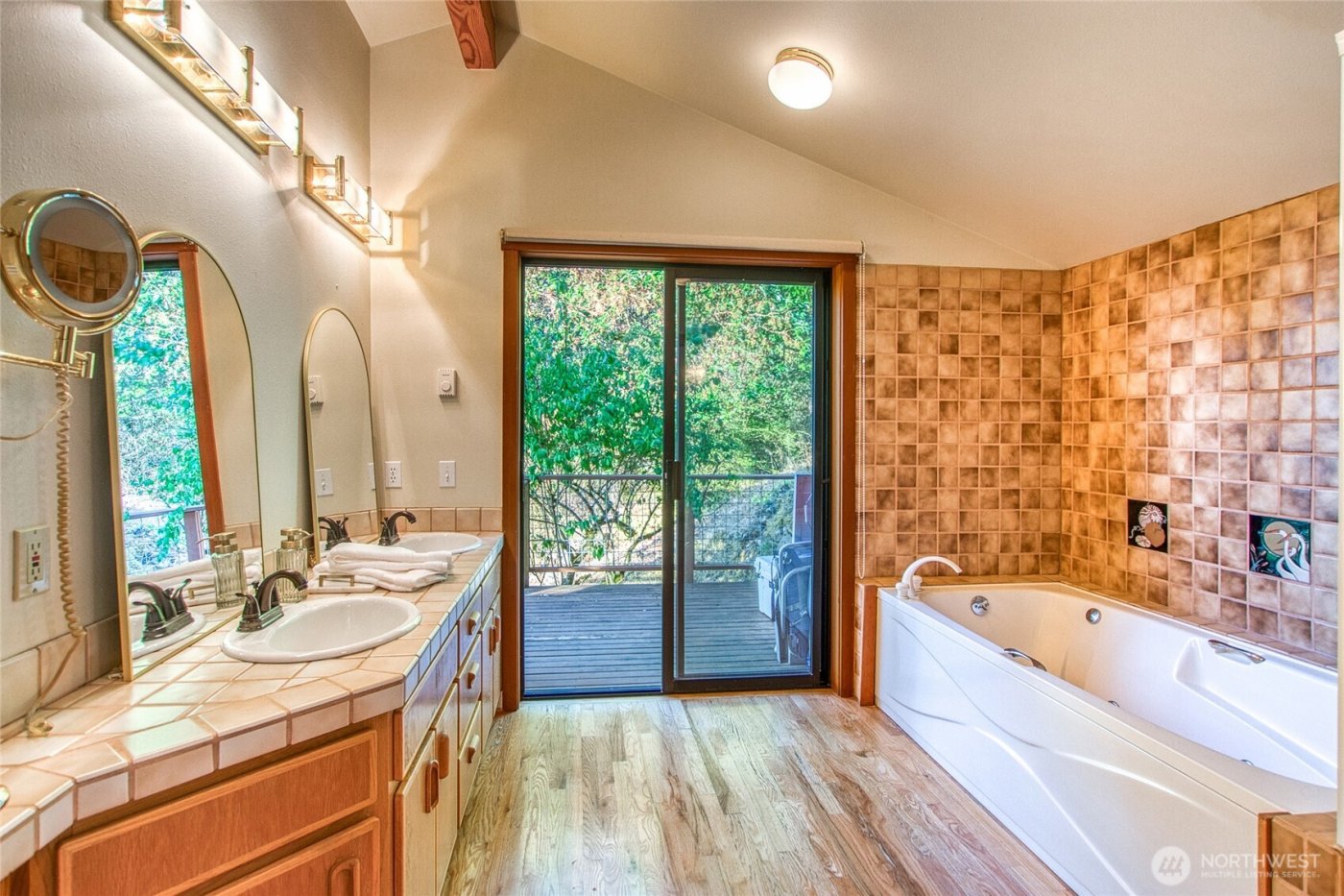 406 Parker Reef Road , Orcas Island, WA 98245