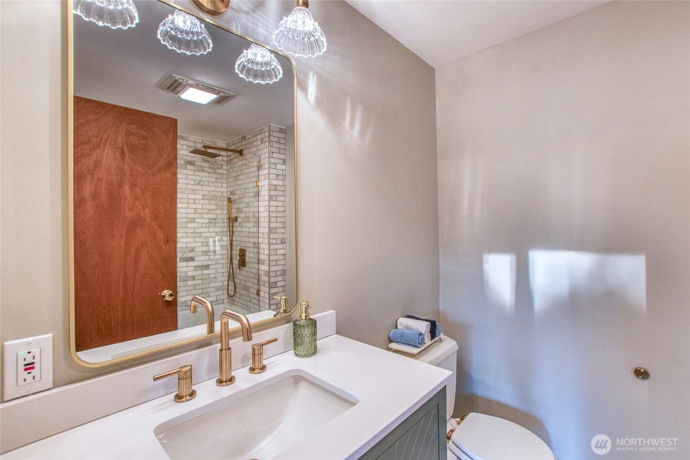 406 Parker Reef Road , Orcas Island, WA 98245