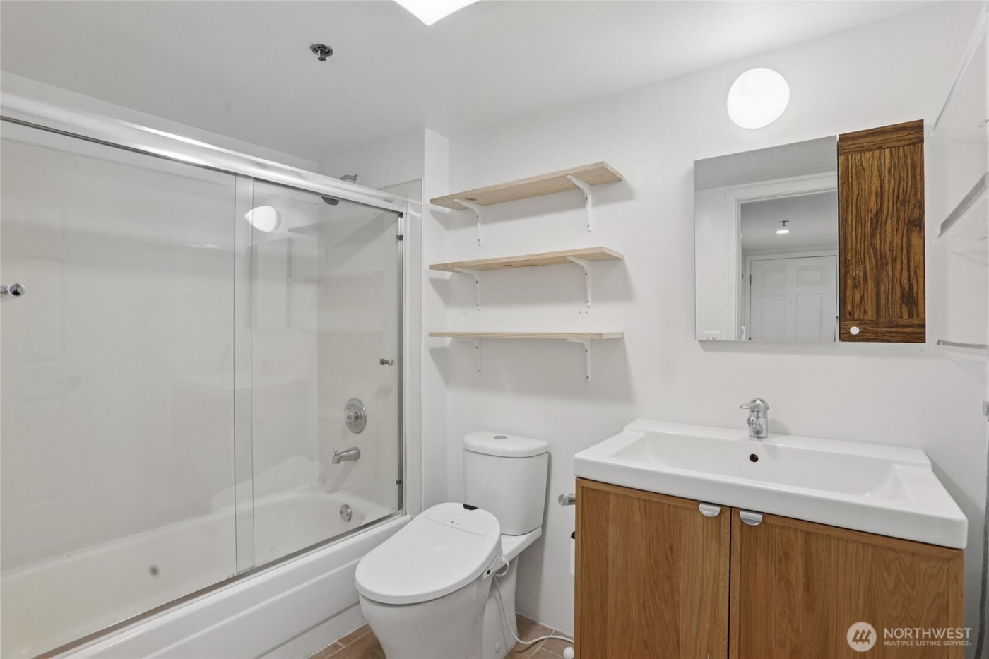 505 E Denny Way #301, Seattle, WA 98122