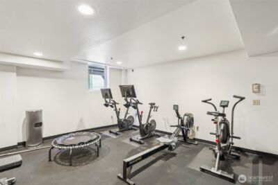 505 E Denny Way #301, Seattle, WA 98122 - Photo 17