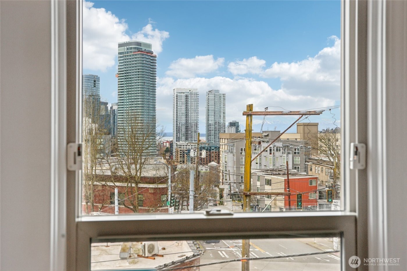 505 E Denny Way #301, Seattle, WA 98122