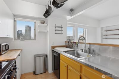 505 E Denny Way #301, Seattle, WA 98122 - Photo 8