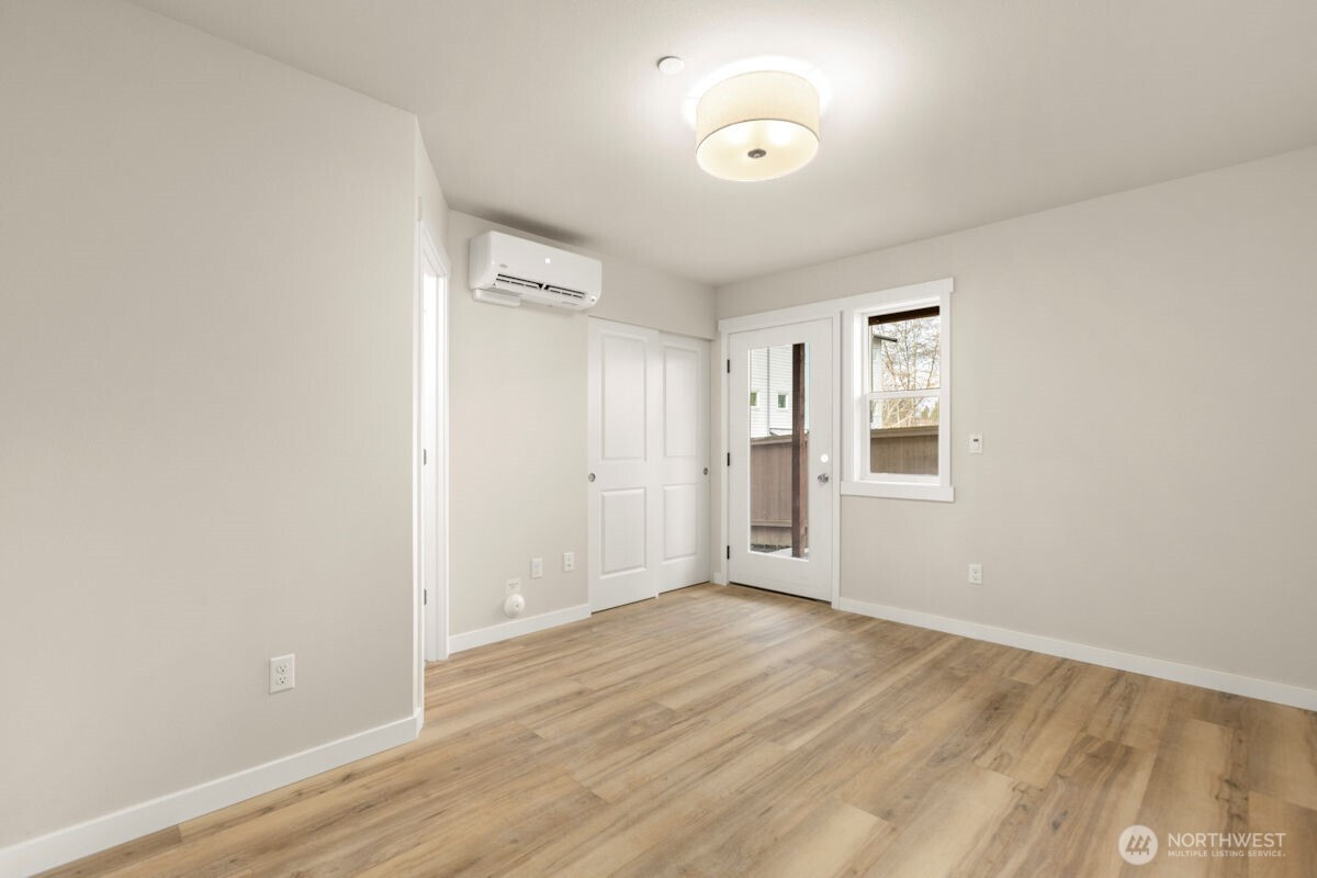 16823 Alder Way #G4, Lynnwood, WA 98037