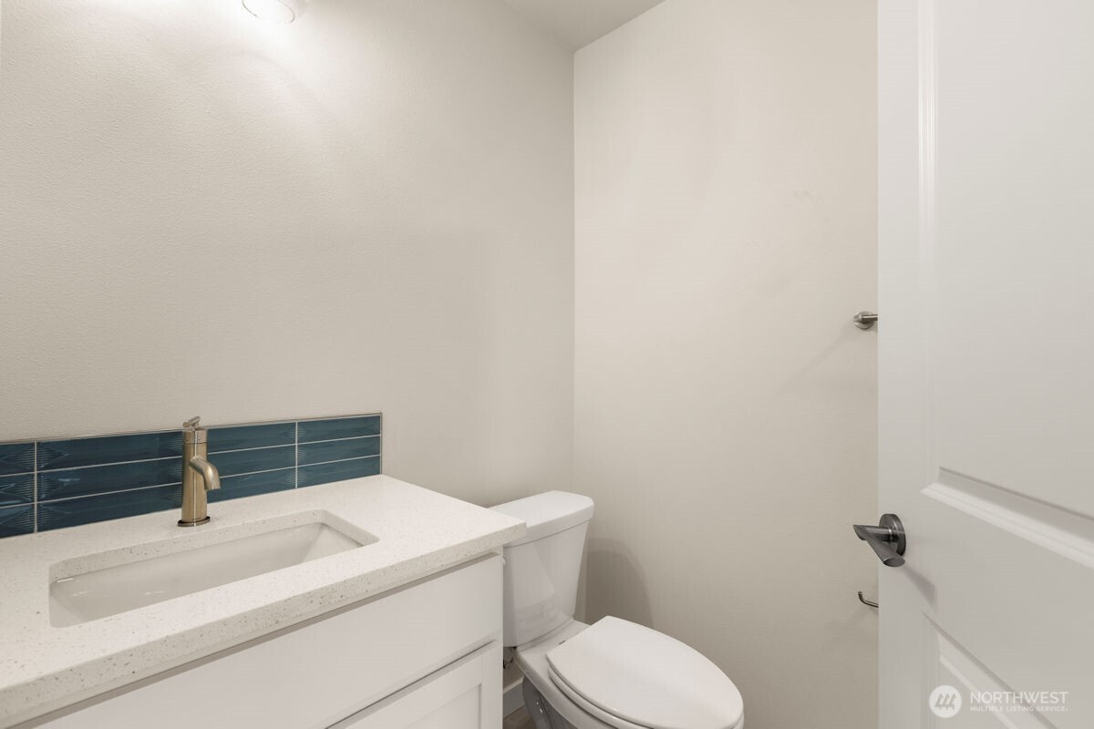 16823 Alder Way #G4, Lynnwood, WA 98037