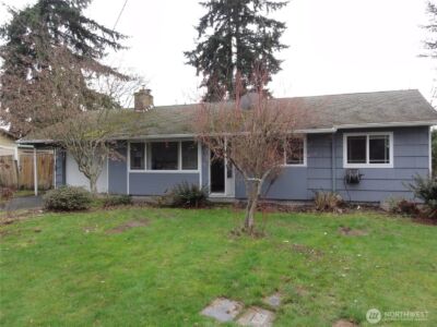 6802 106th Street Ct E, Puyallup, WA 98373