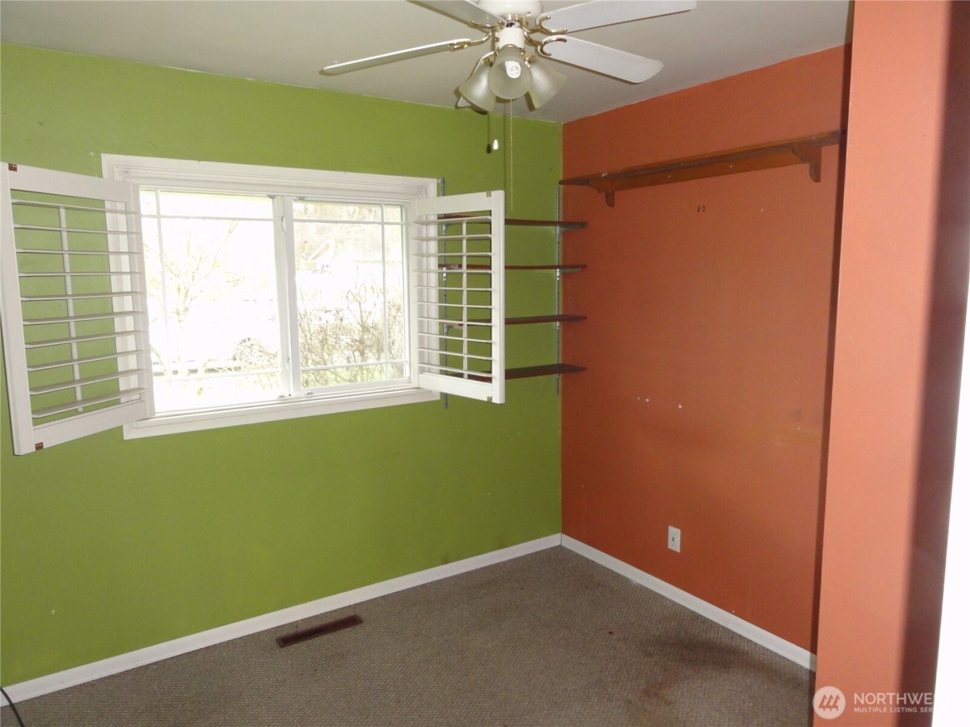 6802 106th Street Ct E, Puyallup, WA 98373