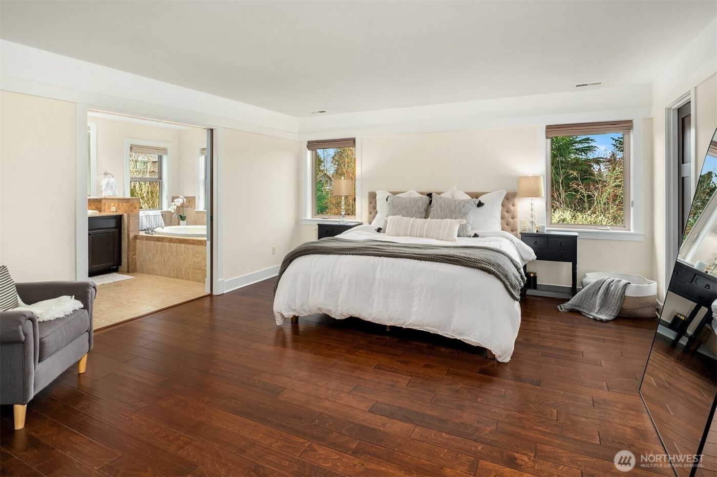 8505 NE 123rd Place , Kirkland, WA 98034