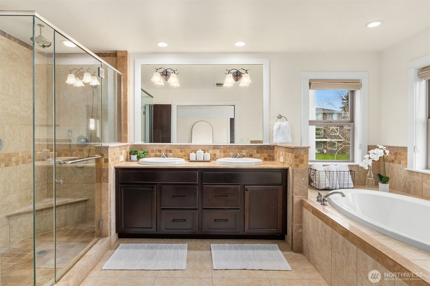 8505 NE 123rd Place , Kirkland, WA 98034