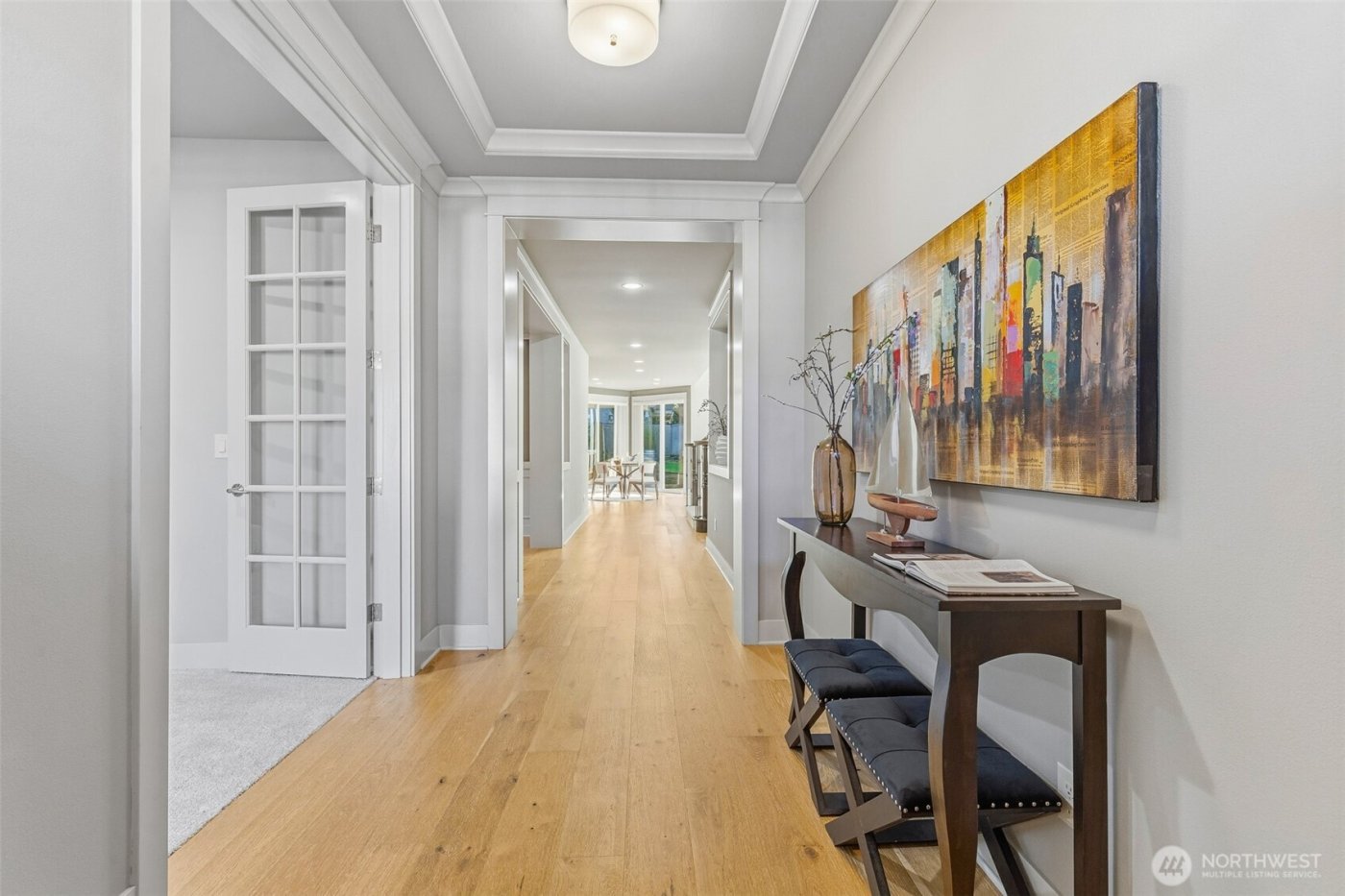 14003 NE 6th Place , Bellevue, WA 98007-4404