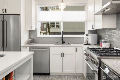 2009 E John Street , Seattle, WA 98112 - Photo 6