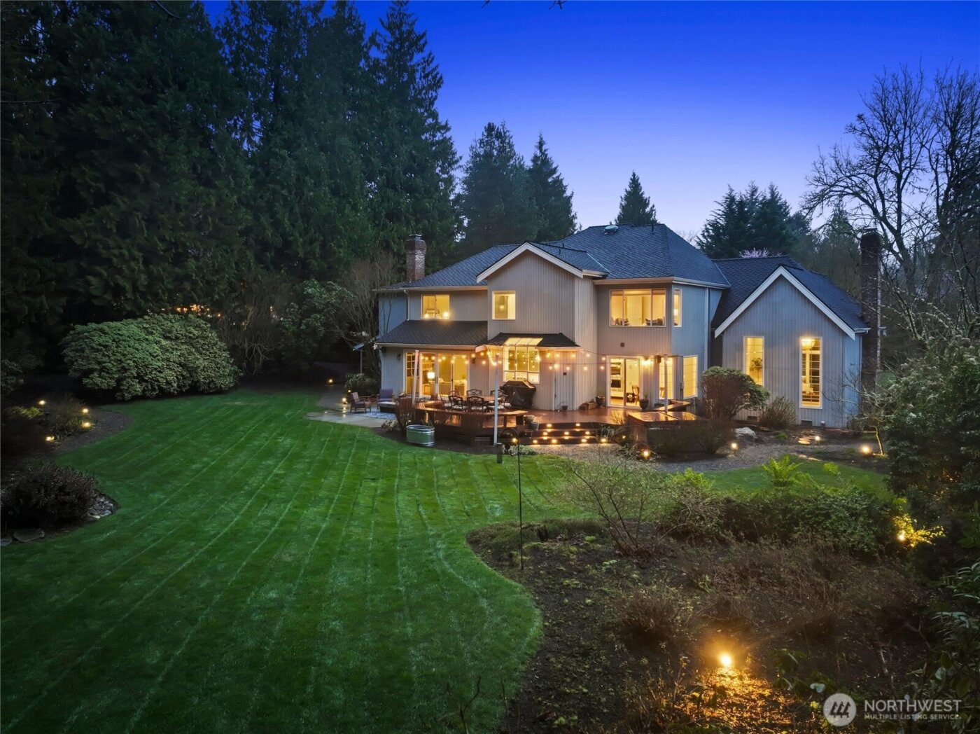 13543 160th Avenue NE, Redmond, WA 98052-1762