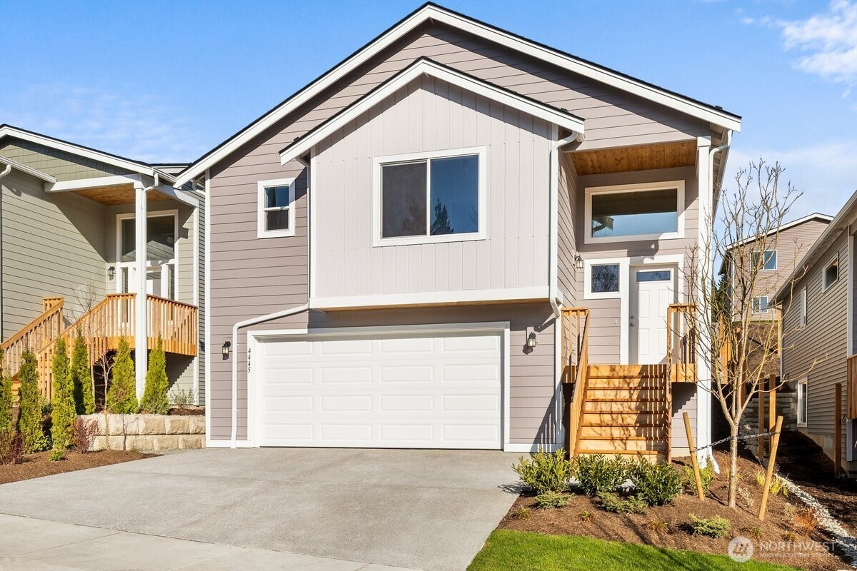 4445 74TH Drive NE, Marysville, WA 98270