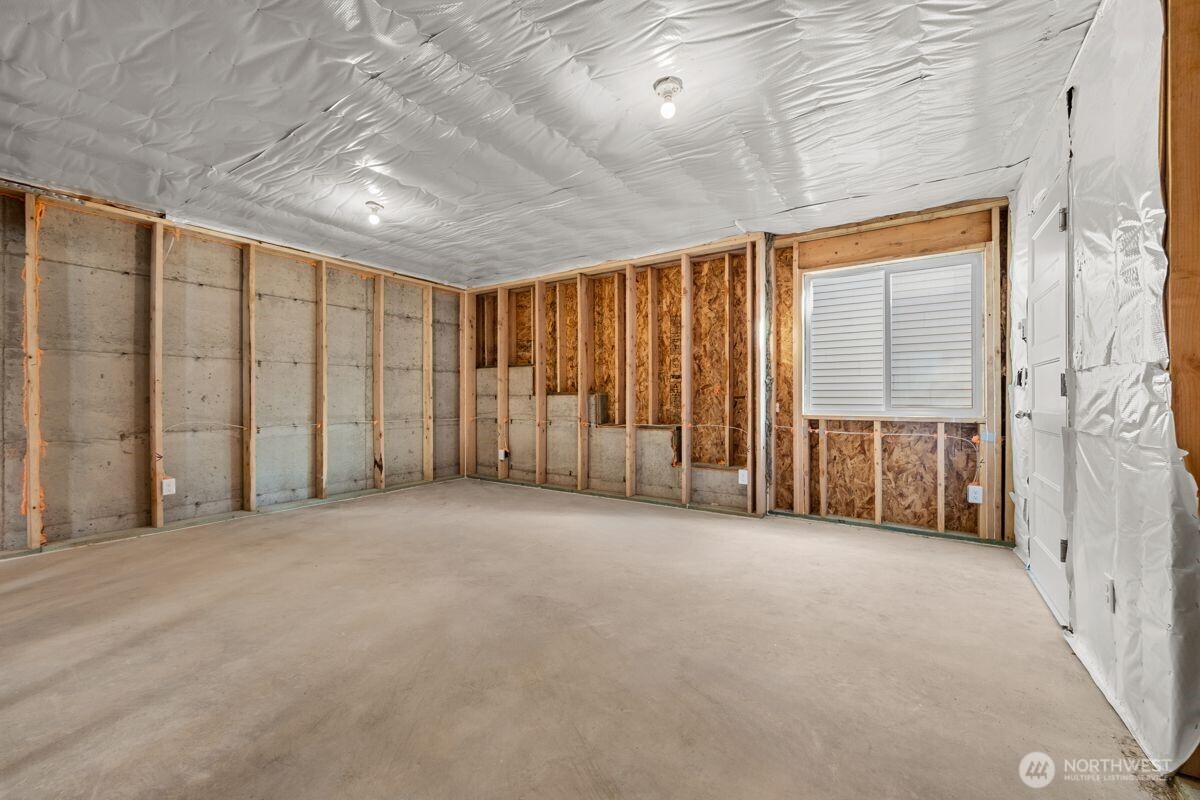 4445 74TH Drive NE, Marysville, WA 98270