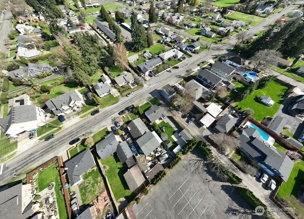 720 9th Street SW, Puyallup, WA 98371