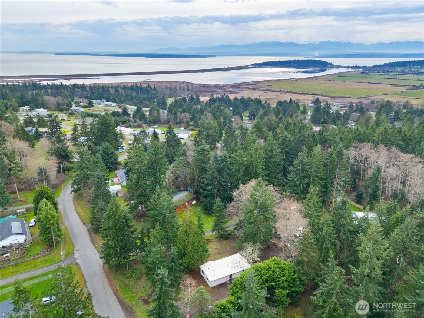 802 Hazzle Court , Coupeville, WA 98239-9596