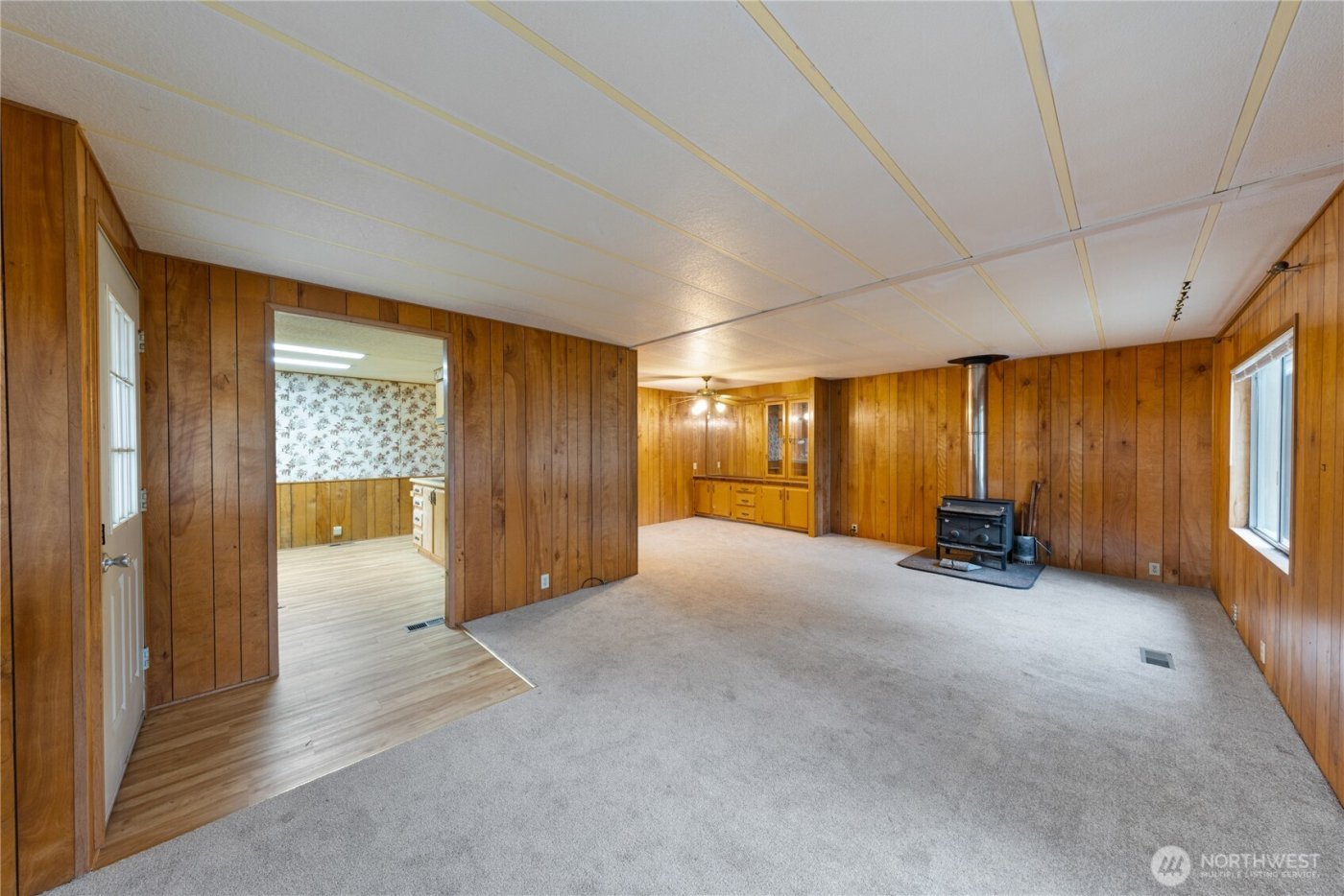 802 Hazzle Court , Coupeville, WA 98239-9596