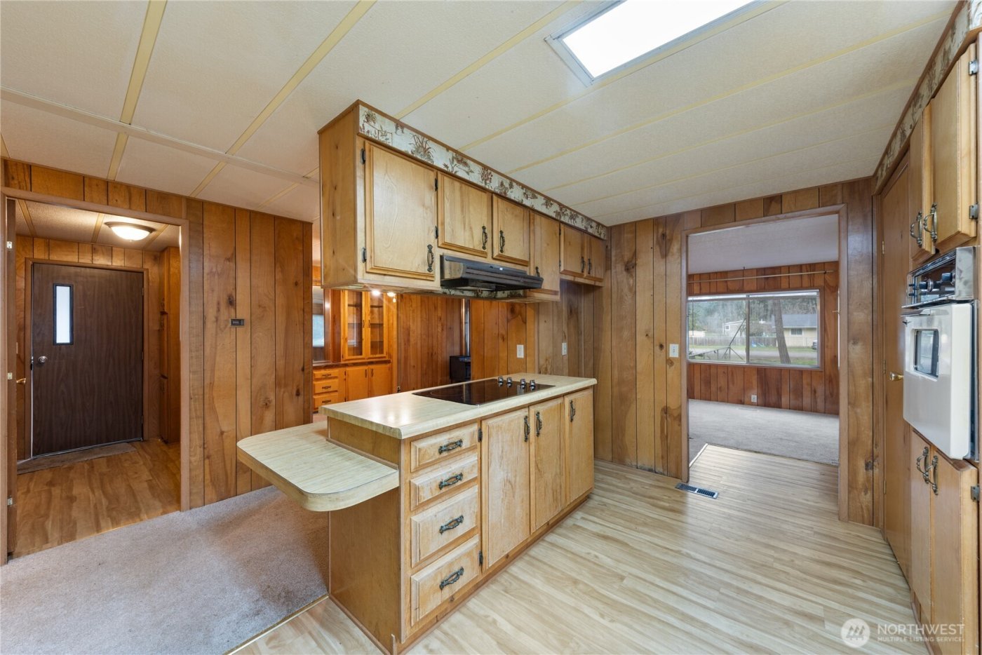 802 Hazzle Court , Coupeville, WA 98239-9596