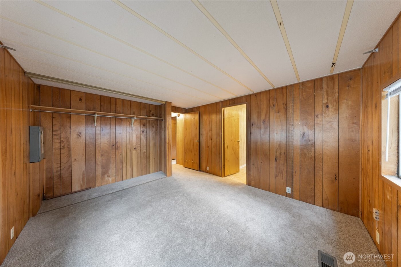 802 Hazzle Court , Coupeville, WA 98239-9596