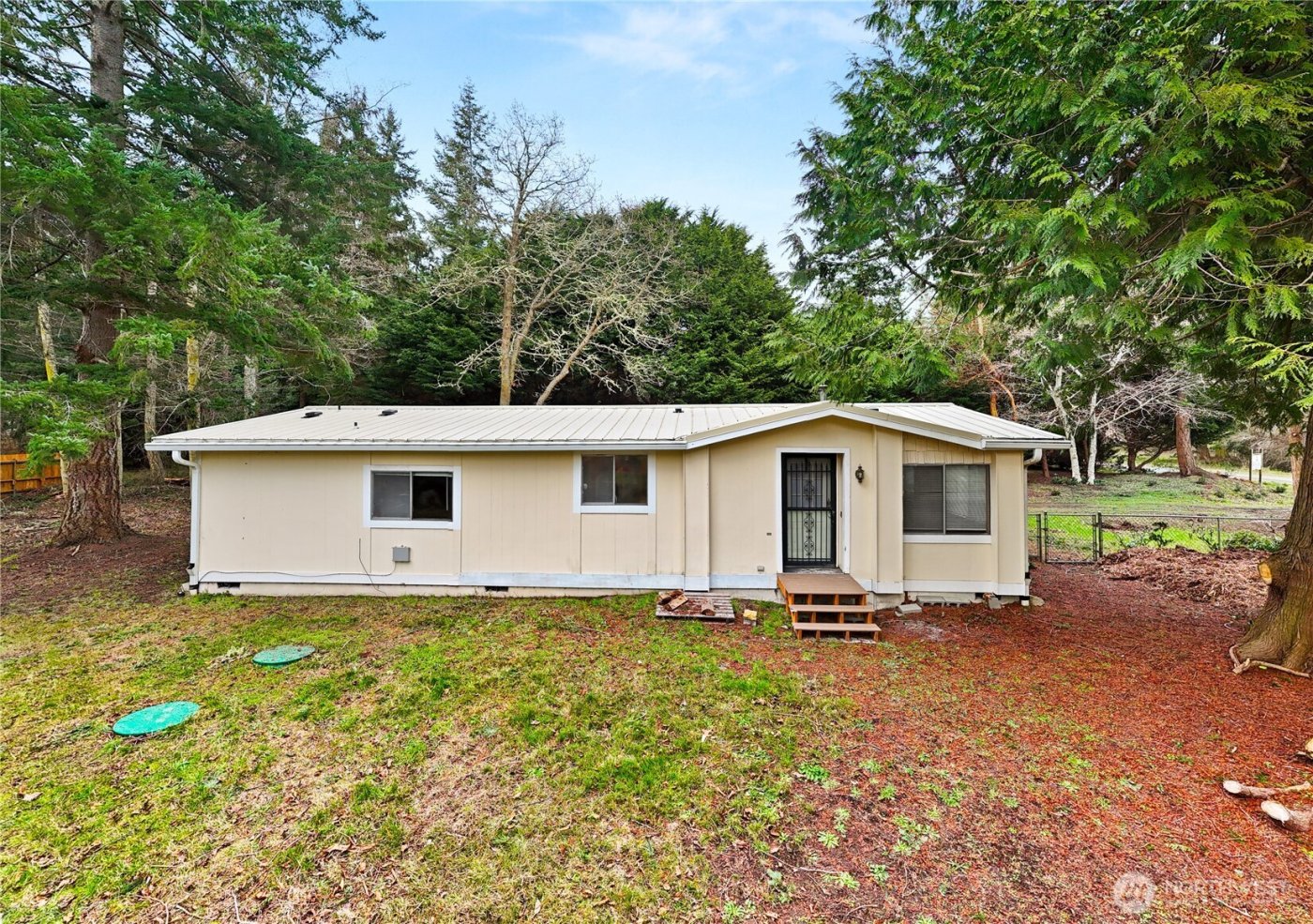 802 Hazzle Court , Coupeville, WA 98239-9596