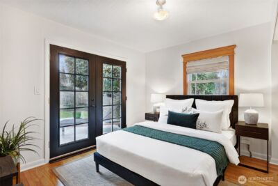 11605 Meridian Avenue N, Seattle, WA 98133 - Photo 13