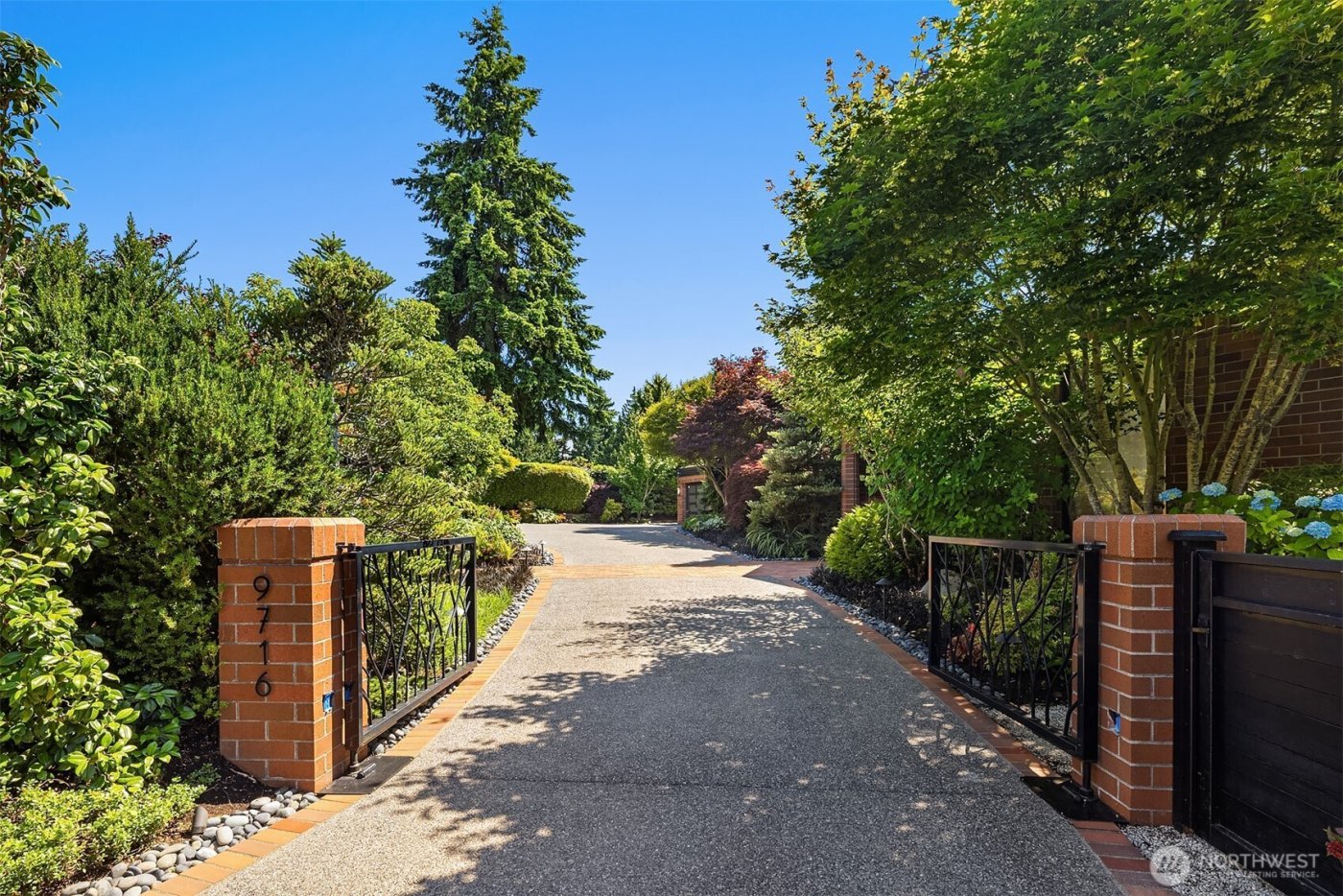 9716 58th Place W, Mukilteo, WA 98275