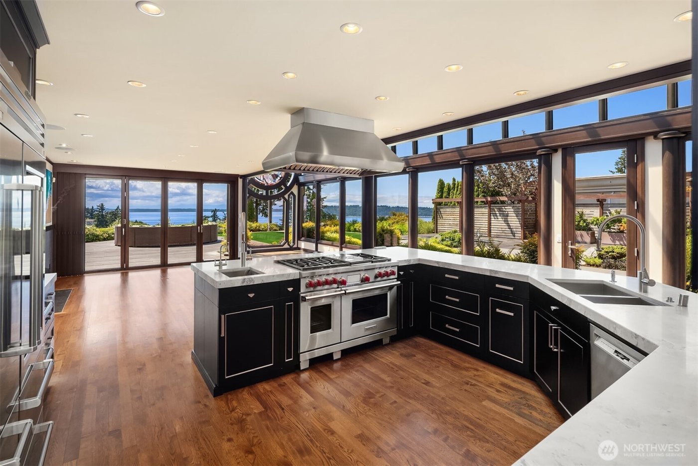 9716 58th Place W, Mukilteo, WA 98275
