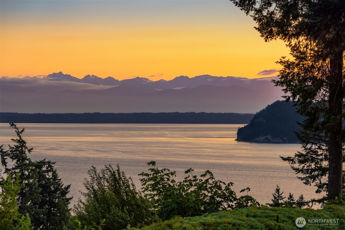 9716 58th Place W, Mukilteo, WA 98275