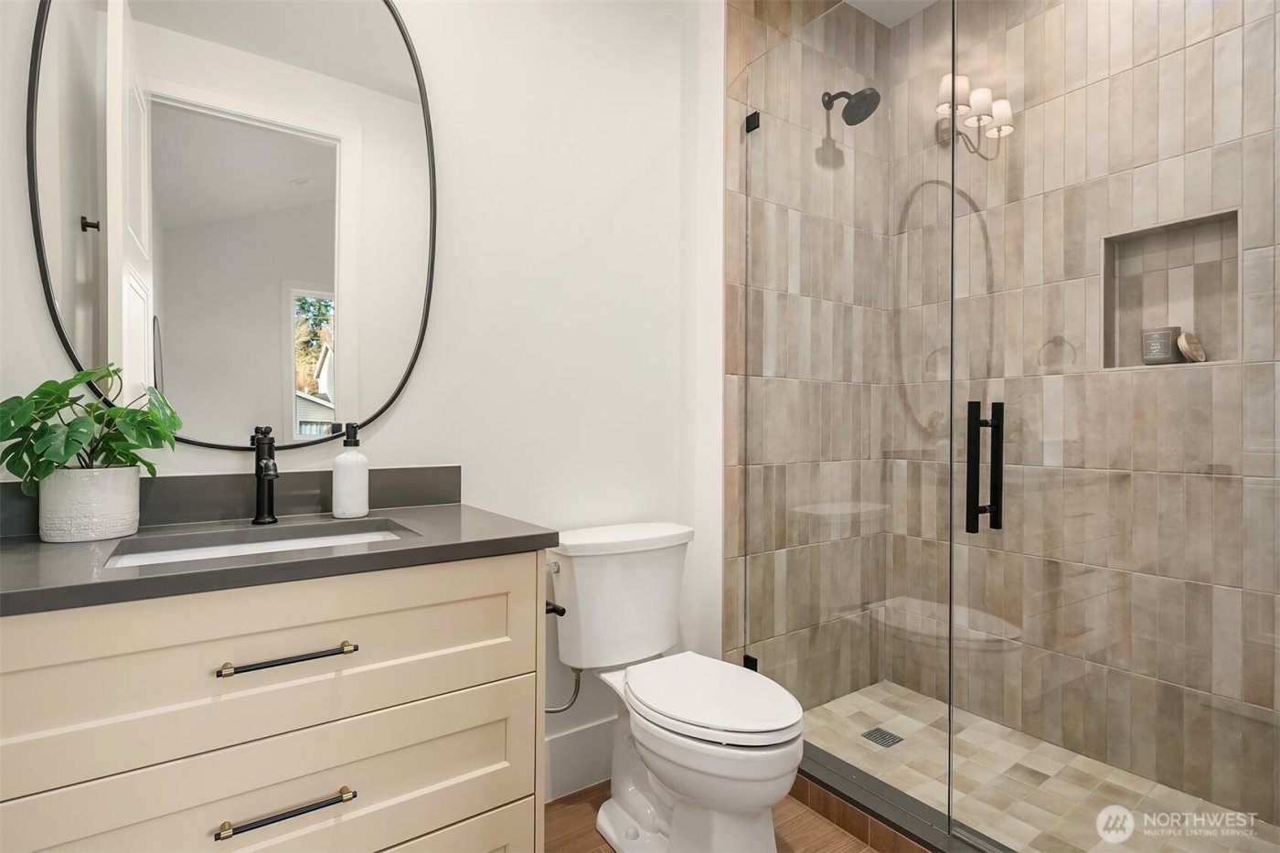 5117 107th Lane NE, Kirkland, WA 98033