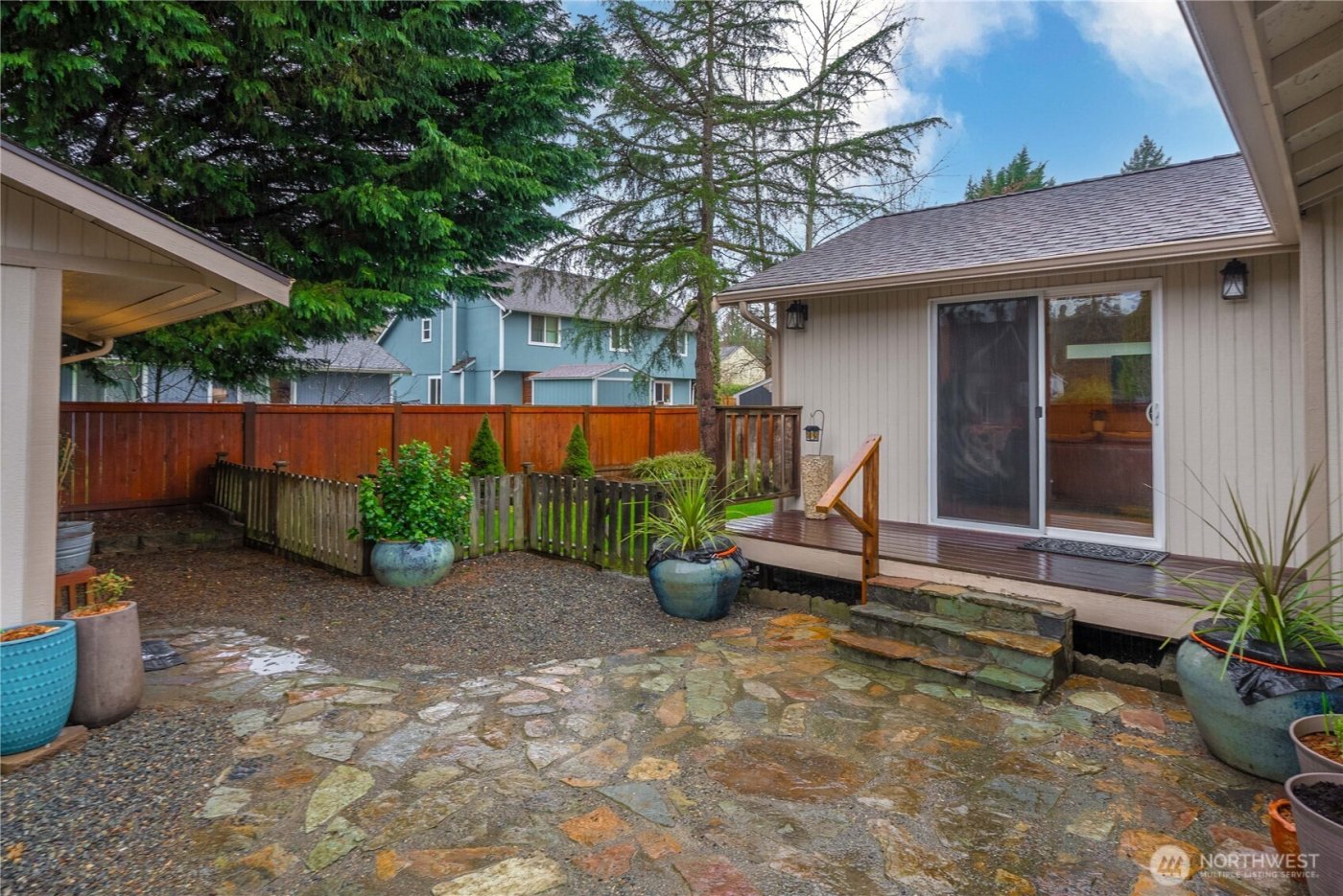 21621 SE 238th Street , Maple Valley, WA 98038-8565