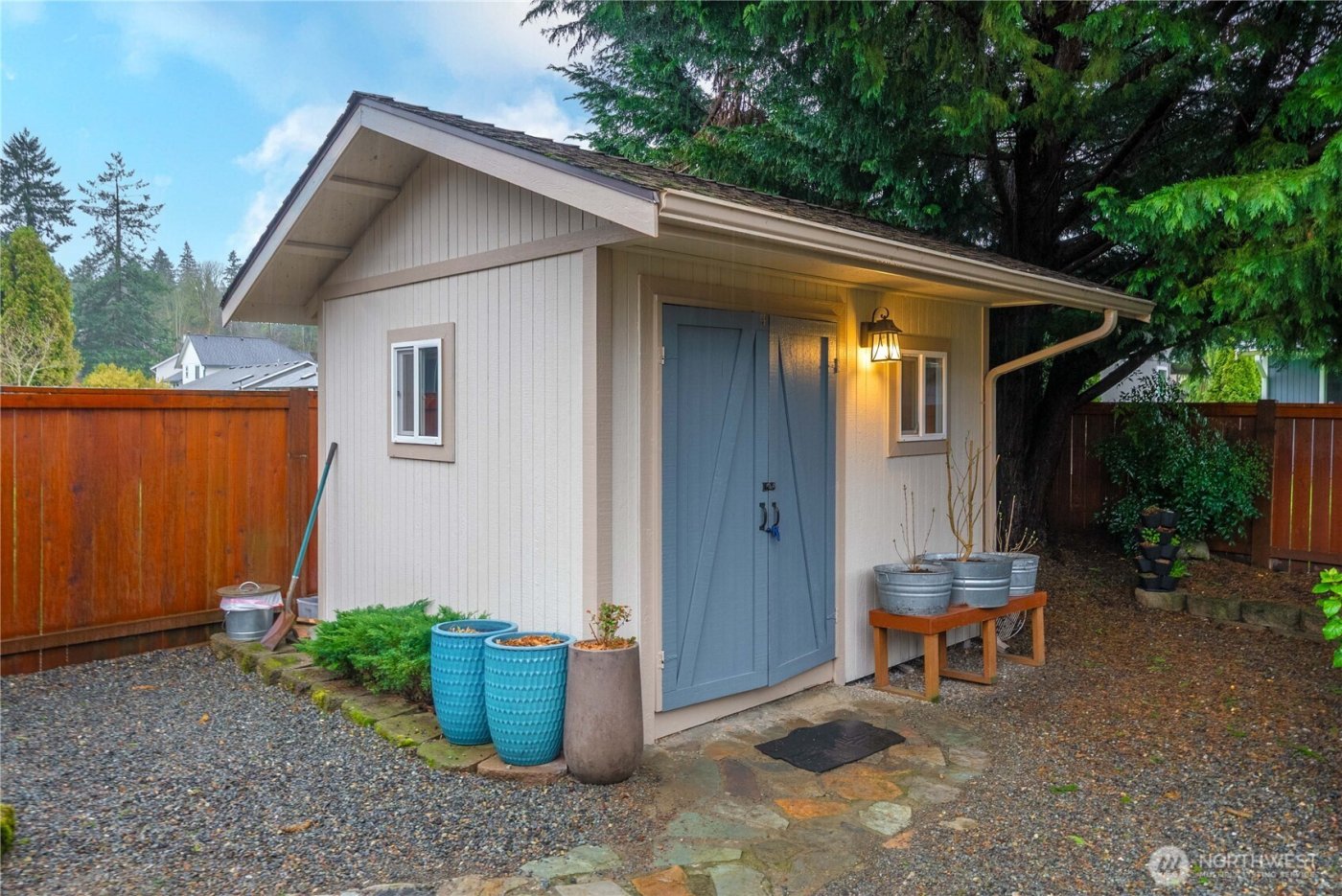 21621 SE 238th Street , Maple Valley, WA 98038-8565