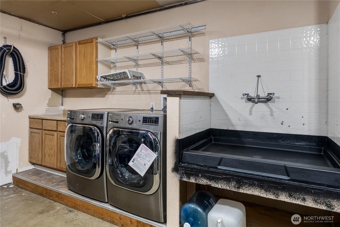 21621 SE 238th Street , Maple Valley, WA 98038-8565