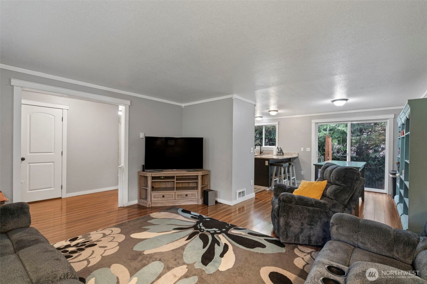 266 Bear View Drive , Chehalis, WA 98532