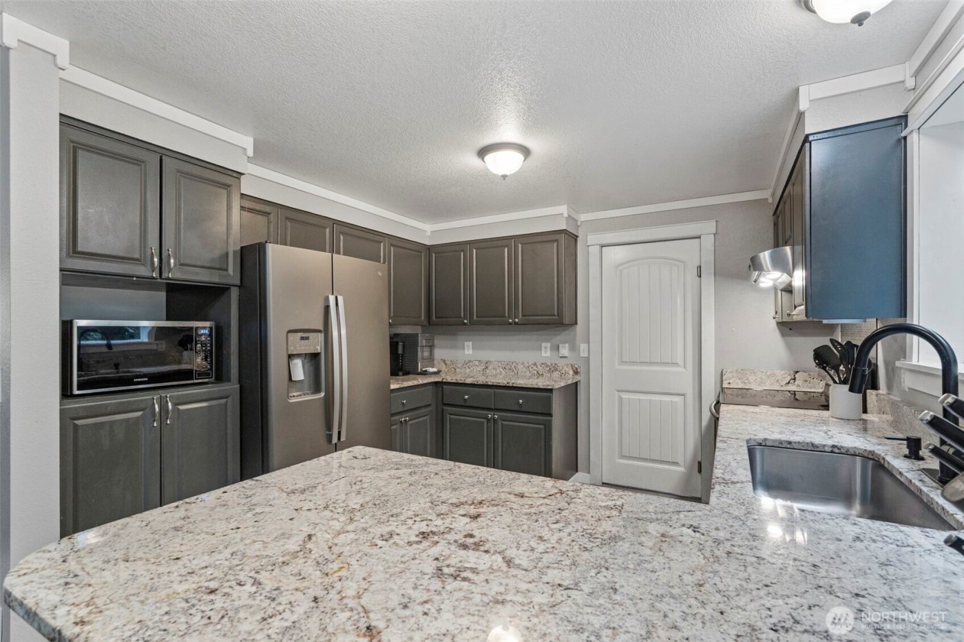 266 Bear View Drive , Chehalis, WA 98532