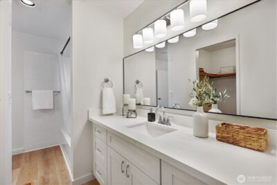 7043 12th Avenue NW, Seattle, WA 98117 - Photo 16