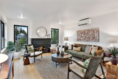 7043 12th Avenue NW, Seattle, WA 98117 - Photo 2