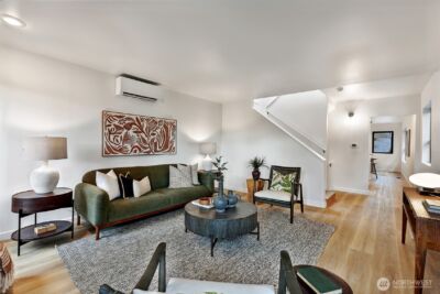 7043 12th Avenue NW, Seattle, WA 98117 - Photo 4