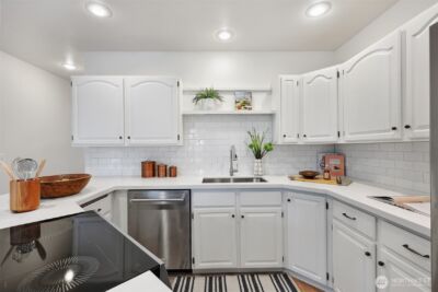 7043 12th Avenue NW, Seattle, WA 98117 - Photo 5