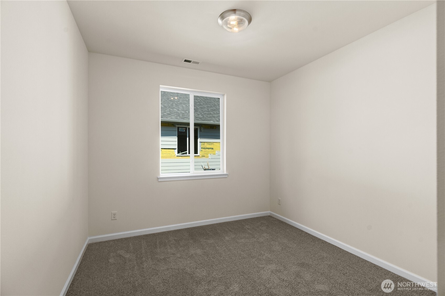 1332 60th Avenue NE, Tacoma, WA 98422