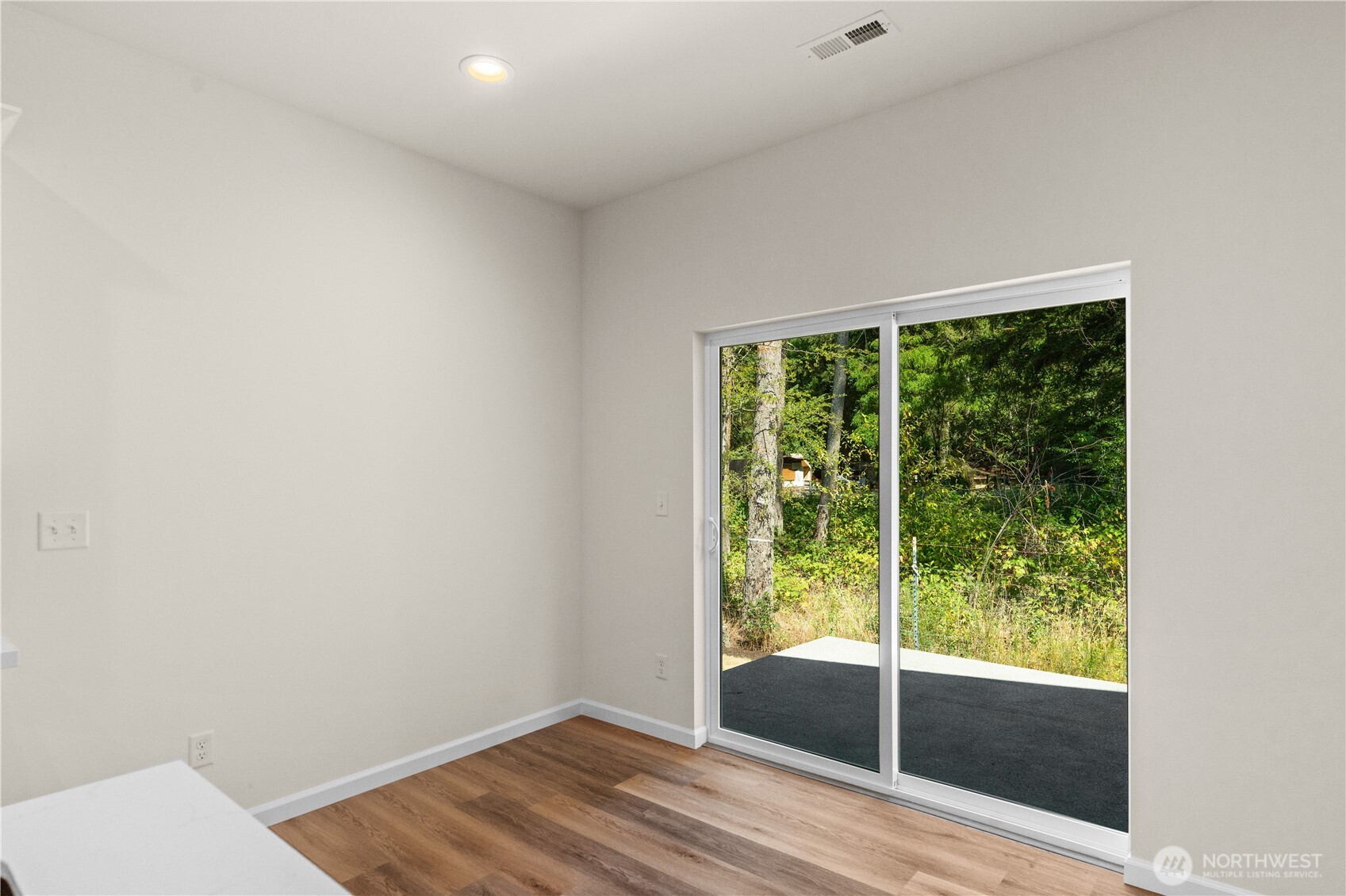 1332 60th Avenue NE, Tacoma, WA 98422